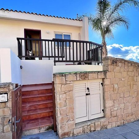 Melanos Sea View Apartment Pafos Exterior foto