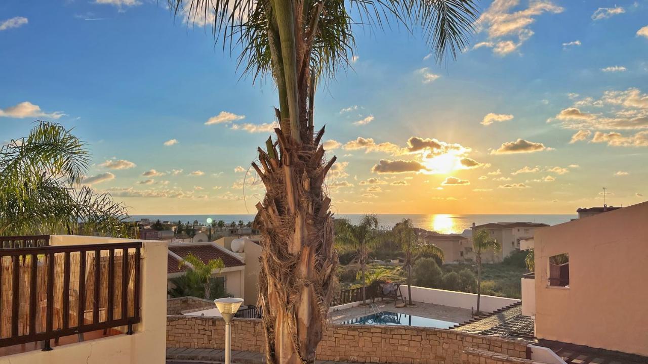 Melanos Sea View Apartment Pafos Exterior foto