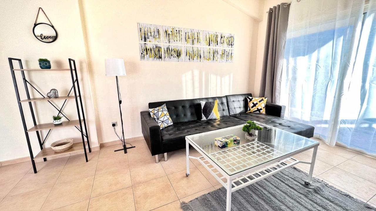 Melanos Sea View Apartment Pafos Exterior foto