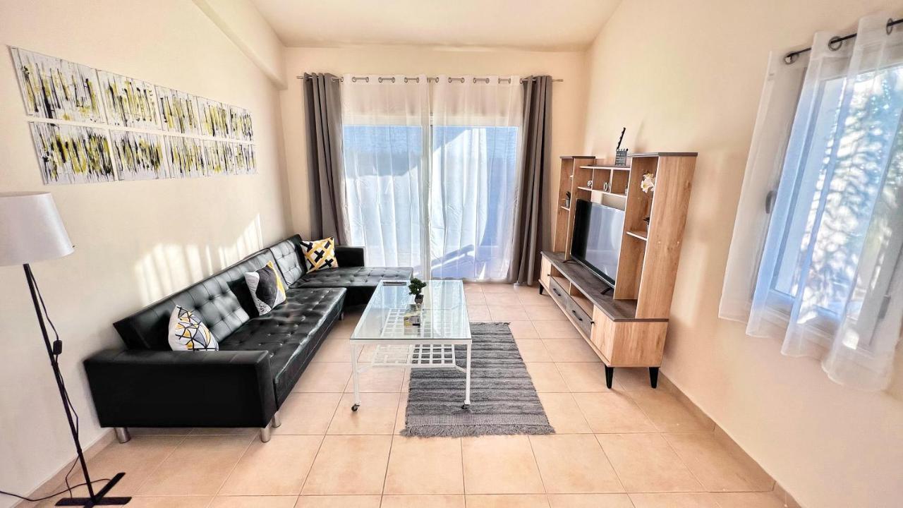 Melanos Sea View Apartment Pafos Exterior foto
