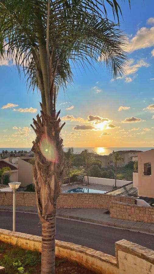 Melanos Sea View Apartment Pafos Exterior foto